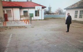 Toalete de 80.000 de euro pentru două şcoli din VRANCEA! Cum e posibil ca două băi să coste cât un APARTAMENT!