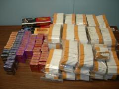 Olt: Percheziţii în desfăşurare privind infracţiuni de contrabandă cu ţigări