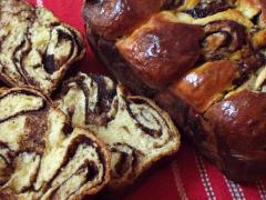 Producţie record de cozonaci! Peste un milion ajung în aceste zile pe mesele din întreaga lume