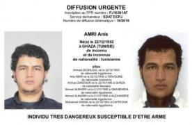 Raid masiv într-un centru de refugiaţi din Germania, în căutarea individului suspectat că a comis atentatul din Berlin