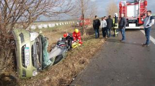 Maşină RĂSTURNATĂ pe A2, copil transportat la Spitalul 'Bagdasar-Arseni' în stare gravă