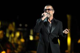 Muzica lui George Michael, tot mai ascultată pe internet: difuzările au crescut cu peste 3.000% pe platformele online
