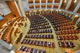 Legea privind eliminarea a 102 taxe, la vot final în procedură de urgenţă