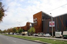 1.000 de persoane evacuate dintr-un mall bucureştean, după o alertă cu bombă