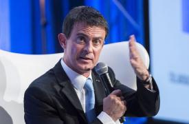 Premierul francez şi-a anunţat DEMISIA. Manuel Valls va candida la alegerile prezidenţiale