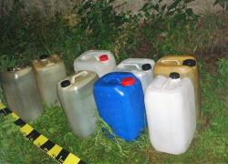 Apă colorată în loc de motorină. Un argeşean a găsit o metodă rapidă de a face bani