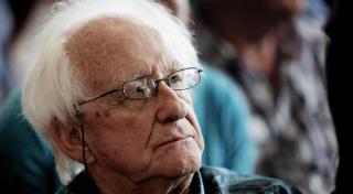 A prezis prăbuşirea URSS, atacurile teroriste din 11 septembrie şi căderea Zidului Berlinului. Acum are un mesaj devastator despre Donald Trump! (VIDEO)