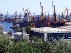 Jocurile se schimbă și  în  România.  Cu ce  amenințări se confruntă  firmele  din domeniul maritim