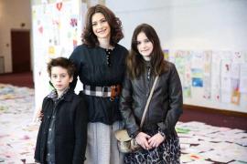 Duminica aceasta, pe 6 martie, Observator Antena 1 reia campania „Infinit pentru mama”