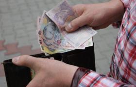 Veste bună pentru salariați! De la 1 mai, salariul minim brut crește la 1.250 lei