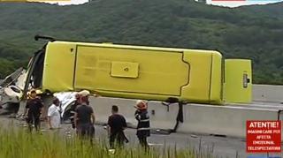 Noi informaţii despre starea răniţilor în accidentul din Perşani: Trei persoane sunt în stare gravă, iar alte 22 sunt în afara oricărui pericol