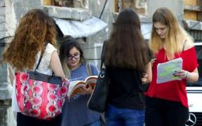 REZULTATE BAC 2016 EDU.RO. Câţi elevi de 10 are România