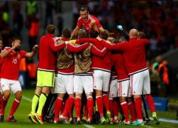 Unul dintre cei mai faimoşi fotbalişti din lume se însoară. MESAJUL postat pe Twitter