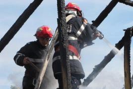 BREAKING NEWS: Incendiu VIOLENT în triajul terminalului portuar Chimpex din Constanţa