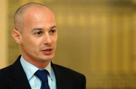 Cât de bogat este viceguvernatorul BNR. Declaraţia de avere a lui Bogdan Olteanu: Conturi cu multe zerouri, acţiuni importante, bunuri de lux