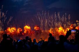 BIAS 2016. Cel mai spectaculos show aviatic din România le-a oferit spectatorilor acrobaţii impresionante. Piloţii americani, îndrăgostiţi de ţara noastră (GALERIE FOTO)