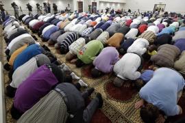 Franţa cere un ”pact” cu islamul, a doua religie din țară. Invitație neobişnuită pentru comunitatea musulmană