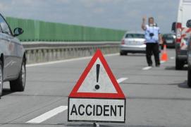 CARAMBOL pe Autostrada Soarelui. Trei mașini implicate în accident. Traficul spre Constanța este blocat