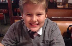 Drama prin care trecea un băiat de 13 ani l-a împins la SINUCIDERE. A lăsat o scrisoare de adio ŞOCANTĂ! Agresat la şcoală, cu o mamă alcoolică şi cu un tată care îl închidea în pod