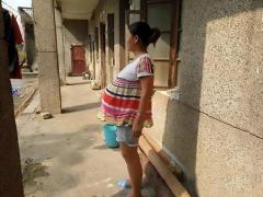 Cazul care a ŞOCAT o lume întreagă! O femeie susţine că este însărcinată de…17 luni. Sarcina ei poate intra în Cartea Recordurilor