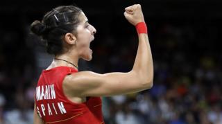 PREMIERĂ la RIO 2016: Spaniola Carolina Marin, prima europeană medaliată cu aur la badminton (GALERIE FOTO)