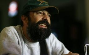 Cum l-au cunoscut românii pe Ioan Gyuri Pascu, primul simbol al umorului liber din România