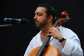 Violoncelistul Adrian Naidin se REVOLTĂ: “Oameni răi, încetaţi cu minciunile! Oameni buni, sunt nevinovat!”