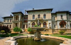 Palatul Cotroceni va fi iluminat în roz, pentru a marca Ziua Internaţională de luptă împotriva cancerului de sân