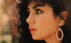 Povestea celei mai faimoase femei-mafiot. S-a născut în lumea drogurilor. A suferit mult: Primul soț, ciuruit de gloanțe. Cel de-al doilea soț, înjunghiat în inimă. Fratele său, torturat până la moarte (GALERIE FOTO)