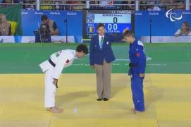Judoka Alex Bologa, complet nevăzător, obţine prima medalie pentru România la Jocurile Paralimpice. Gestul incredibil făcut de adversarul românului la finalul meciului (VIDEO)