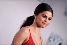 Un nou ÎNCEPUT pentru Selena Gomez? Cântăreaţa are un nou iubit. Relaţia ei cu Justin Bieber s-a terminat în urmă cu doi ani (FOTO)