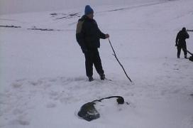 IMAGINI ŞOCANTE la Iaşi: Tânărul dispărut în timpul viscolului de săptămâna trecută, găsit MORT la trei kilometri de casă (GALERIE FOTO)