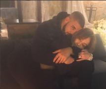 IMAGINEA care a încins internetul: Noul iubit al lui Jennifer Lopez, ţinta ironiilor internauţilor (FOTO)