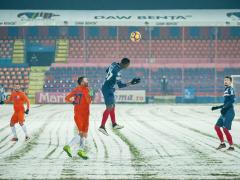 Iarna nu e o piedică! LPF a anunţat când se reia campionatul Ligii 1 de fotbal