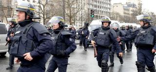 Un bărbat suspectat că plănuia un atac TERORIST în Franţa a fost ARESTAT