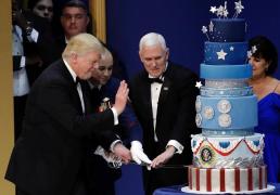 Donald Trump e acuzat de plagiat din prima zi de mandat ca preşedinte al Statelor Unite