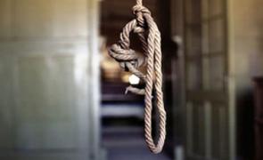 ȘOCANT! Adolescent de 17 ani, găsit SPÂNZURAT în toaleta Spitalului de Urgenţă Vaslui