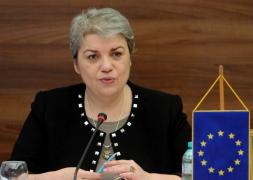 Cine este Sevil Shhaideh, propusă vicepremier, ministru al Dezvoltării, în Guvernul Grindeanu