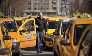 De astăzi scoatem şi mai mulţi bani din buzunare! Pe lângă tarifele la carburanţi, gaze naturale şi energie electrică, se MAJOREAZĂ şi tarifele la TAXI