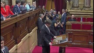 Parlamentarii catalani au semnat Declarația de Independență, însă întârzie punerea în aplicare