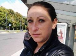 O femeie din Vaslui a fost ARESTATĂ în timp ce îşi lua copiii de la şcoală! Secretul ODIOS pentru care a primit 15 ani de închisoare!