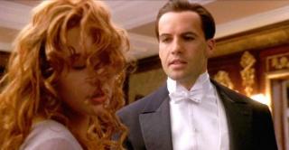 Trei bărbaţi de care să FUGI mâncând pământul! Aceşti nativi sunt EGOIŞTII zodiacului şi te vor lăsa cu ochii în soare, cu prima ocazie