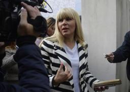 Elena Udrea, în faţa comisiei SRI: 'Spun ce ştiu despre cum s-a construit un stat paralel în România'. Traian Băsescu, chemat şi el la audieri