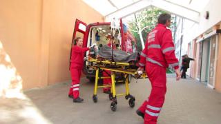 Peste 4,05 la mie alcool în sânge. Un tânãr de 16 ani din Vaslui s-a îmbătat CRUNT în curtea Eparhiei, cu ocazia întronizării noului episcop