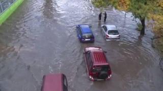 Prăpăd la graniţele României: 4 morţi în urma inundaţiilor provocate de furtuni, în Bulgaria