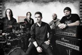 DOI ANI de la #Colectiv! Omagiu adus membrilor trupei Goodbye to Gravity decedaţi în incendiu. Numele lor vor fi trimise de NASA pe Marte (FOTO)