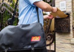Schimbări drastice la vârful Poştei Române. Zeci de posturi de conducere desfiinţate. Compania are un nou şef