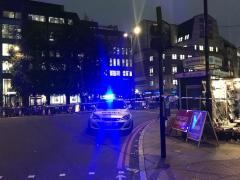 ALERTĂ DE SECURITATE! O staţie de metrou din Londra a fost evacuată şi închisă. Sute de poliţişti sunt la faţa locului