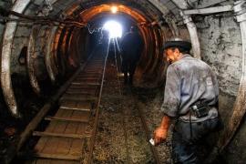 Situaţie DRAMATICĂ la MINA LUPENI! S-a prăbuşit o galerie! Sunt MINERI prinşi înăuntru!