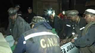 Scene dramatice la Lupeni. Al treilea miner blocat în subteran a fost găsit mort